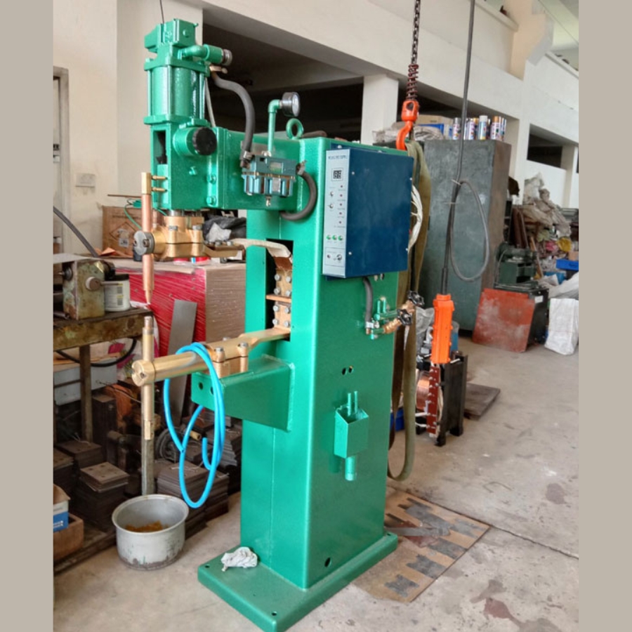 Spot welding machine in our manufacture 